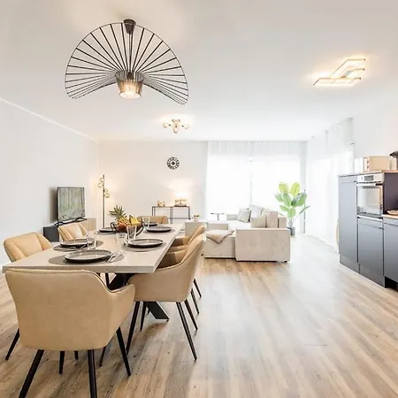 Sky Penthouse 07 I Aufzug I Tv I Terrasse I Bbq *